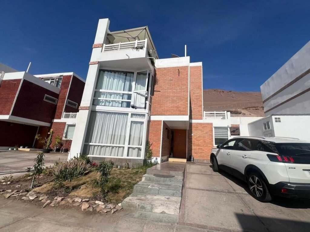 Casa en Llacolén con vista al mar