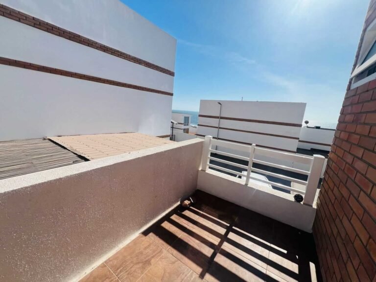Casa en Llacolén con vista al mar